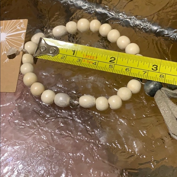 3/$15 wooden bead Bracelet - Picture 6 of 9